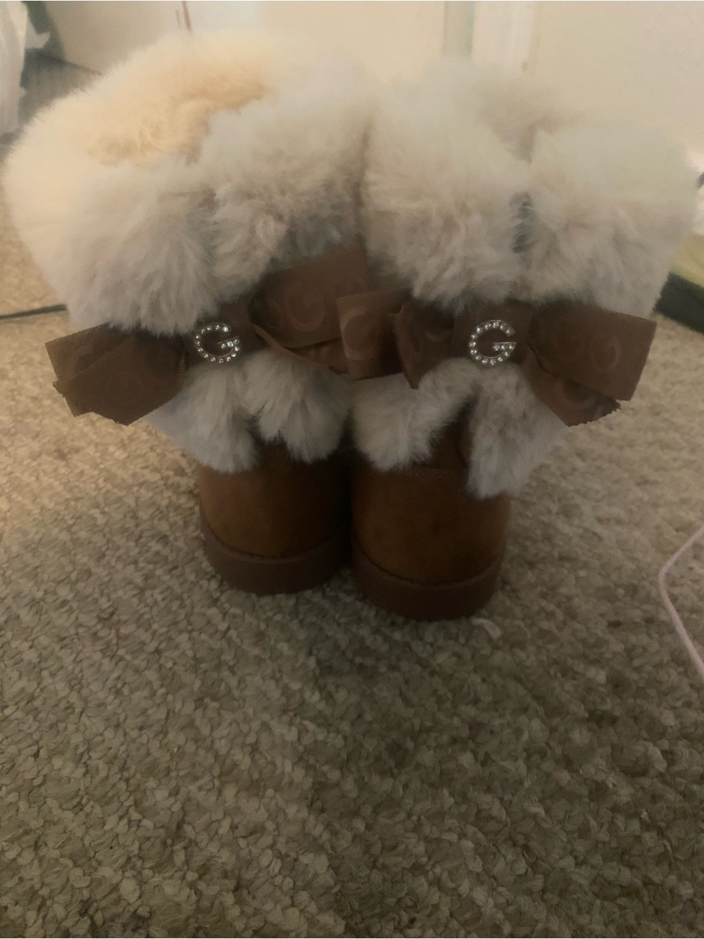 UGG Chestnut Brown Suede Ankle Boots with Cream Fur Trim and Bow
